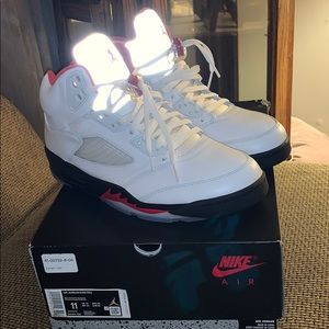 Jordan 5 Retro Fire Red Silver Tongue 2020 Size 11